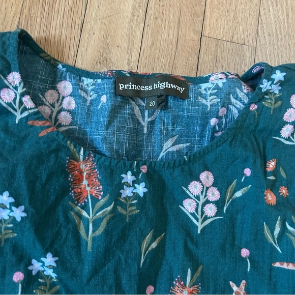 Princess Highway Rock Wallaby Smock dress AUS20 pockets belt bow kangaroo - Picture 4 of 9